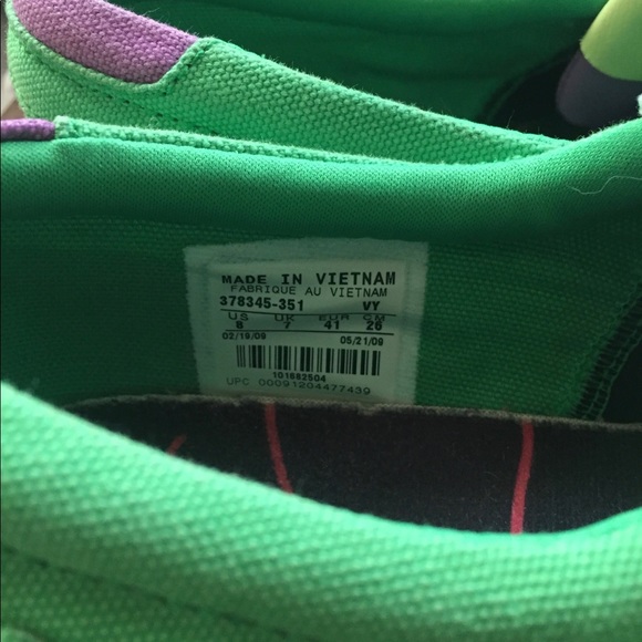 Nike x Madsteez “StinkWeen” Shoes (Size 8) - Picture 4 of 5